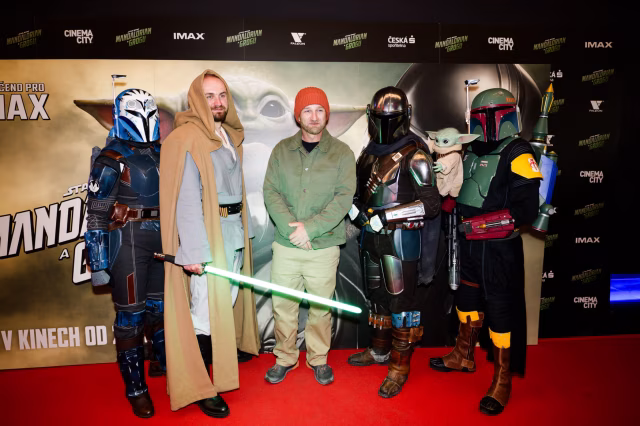 Galaxie Star Wars ožila na slavnostní premiéře filmu Mandalorian a Grogu