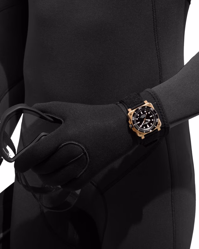 Bell & Ross BR 03 Diver: Když se námořní historie setká s moderním řemeslem - fotografie 5