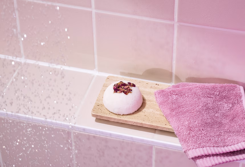 Hebká pokožka raz dva: S těmito Lush peelingy se krásně připravíte na jaro!