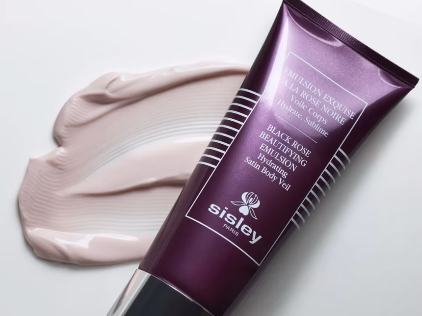 BLACK ROSE od SISLEY PARIS: Rituál krásy, který rozjasní pleť a potěší všechny smysly - foto 1 | brand photo